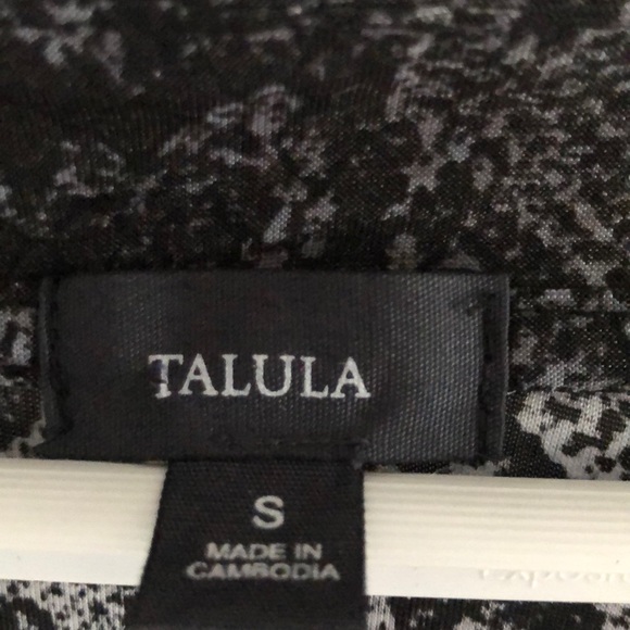Aritzia Talula snakeskin top - Picture 2 of 5